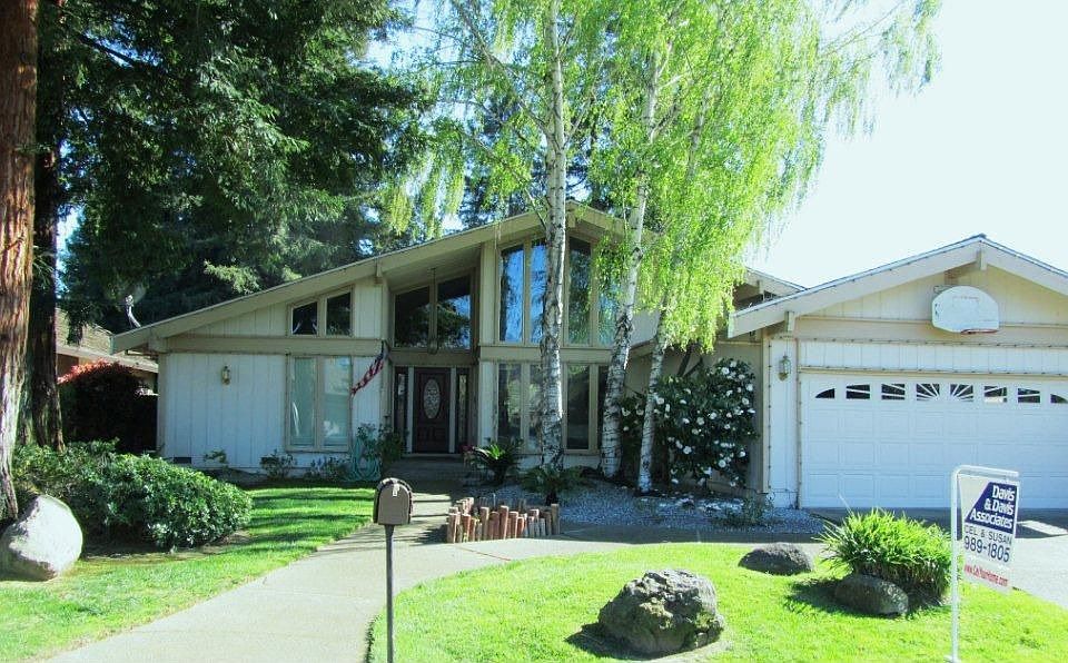 1st image of 8315 Niessen Way