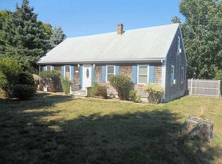 2113 E Main Rd, Portsmouth, RI 02871