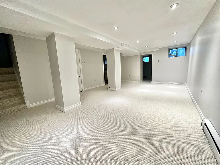 497 Annette St #1 — Photo 13