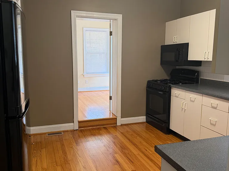 7359 Amherst Ave #1F — Photo 12