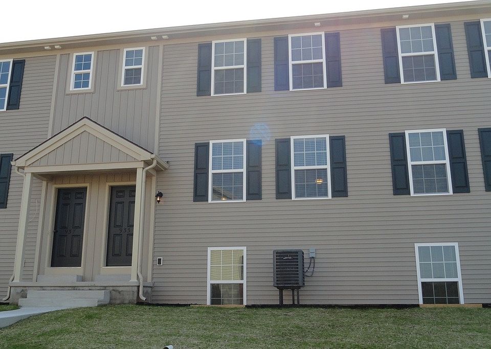 Front of Similar unit