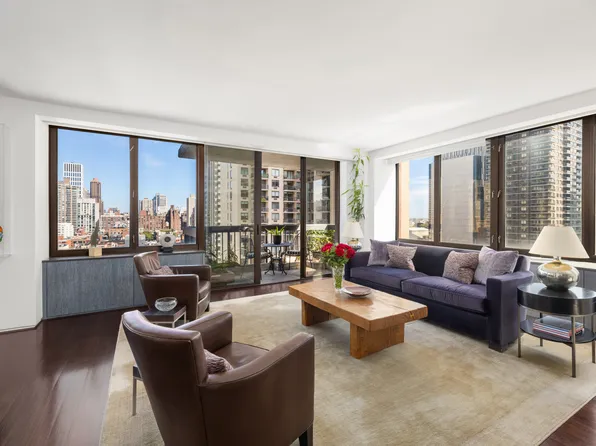 422 East 72nd Street image 1 of 18