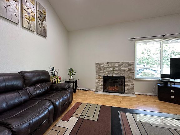 Living room with fire place