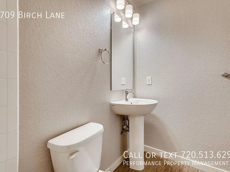 9709 Birch Ln — Photo 13