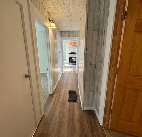 64 New Bridge St #1 — Photo 6
