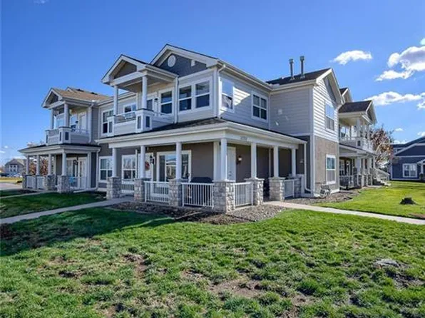 11751 S Roundtree St APT 200, Olathe, KS 66061