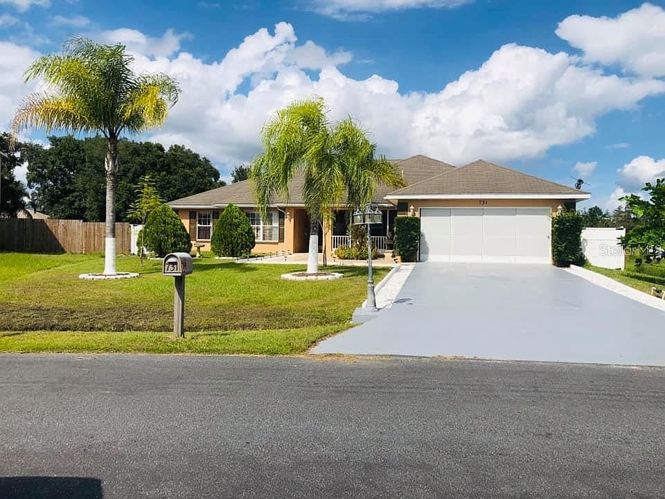 1st image of 731 Parrot Ct