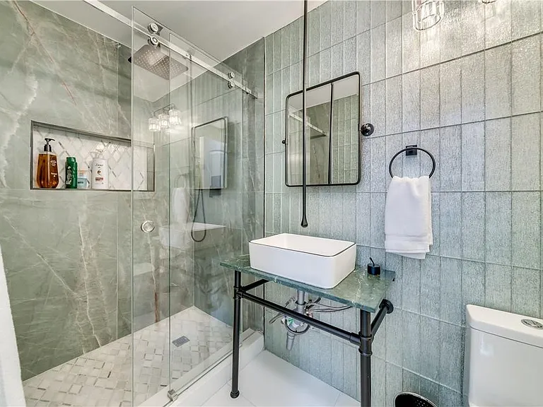 417 NE 15th Ave — Photo 27