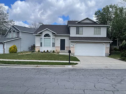 2143 E Powderkeg Dr Photo 1 2143 E Powderkeg Dr Photo 1