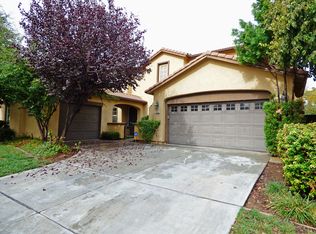 1309 Oasis Ln, Patterson, CA 95363
