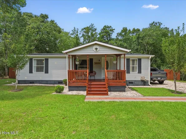 8716 Old Forest Drive NE, Leland, NC 28451