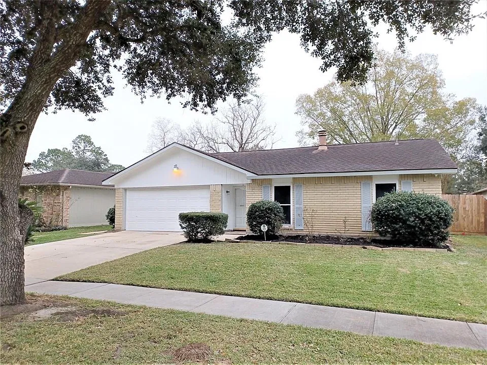 2011 Fall Meadow Dr