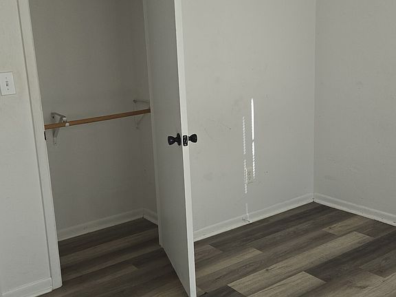 2nd image of 800 2nd St