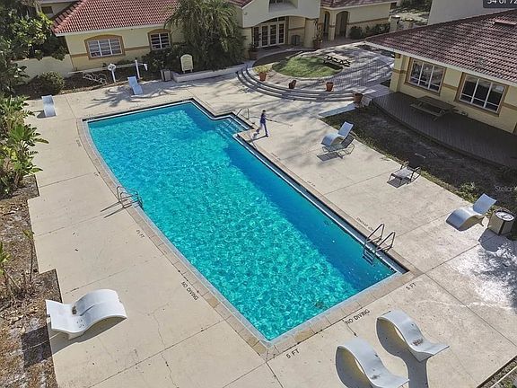 2nd image of 5621 Pinnacle Heights Cir APT 108