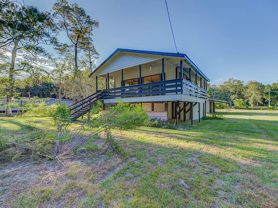 1st image of 61 Hooker Ln