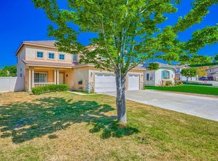 7358 Autumn Chase Dr, Highland, CA 92346