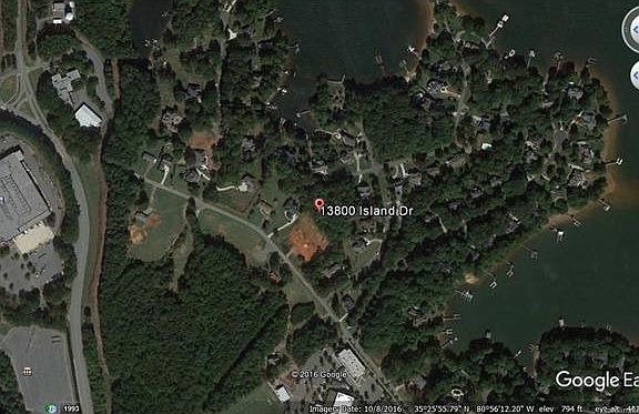 2nd image of 13808 Island Dr