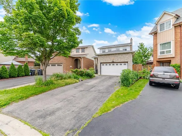 4070 Pavillion Ct, Mississauga, ON L5B 2W1