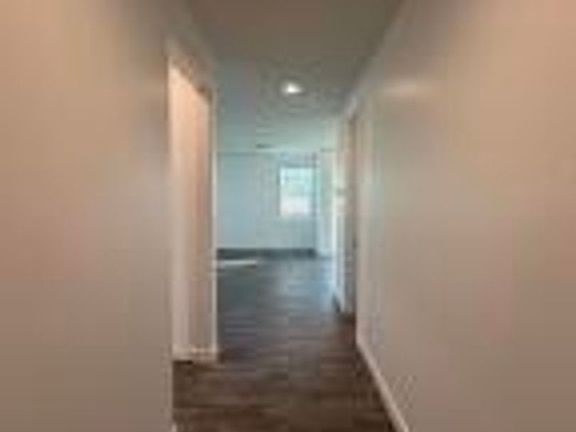 4th image of 5463 S Dillon Cir