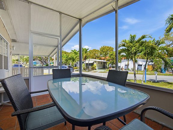 5th image of 2340 SW 51st Court