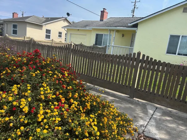 (undisclosed Address), Salinas, CA 93906