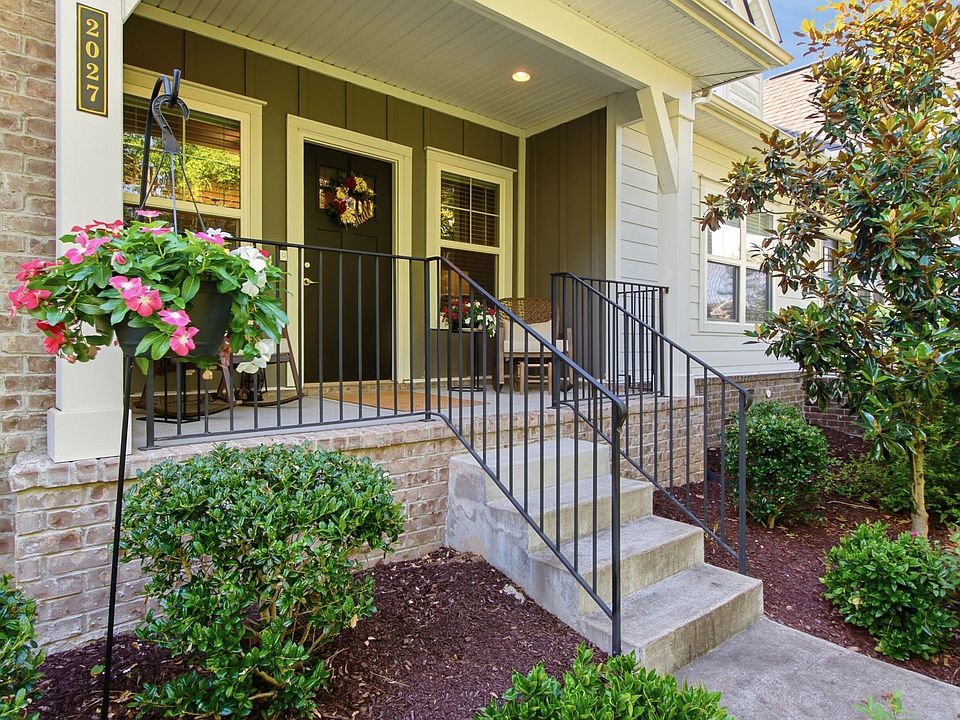 1st image of 2027 Moultrie Cir