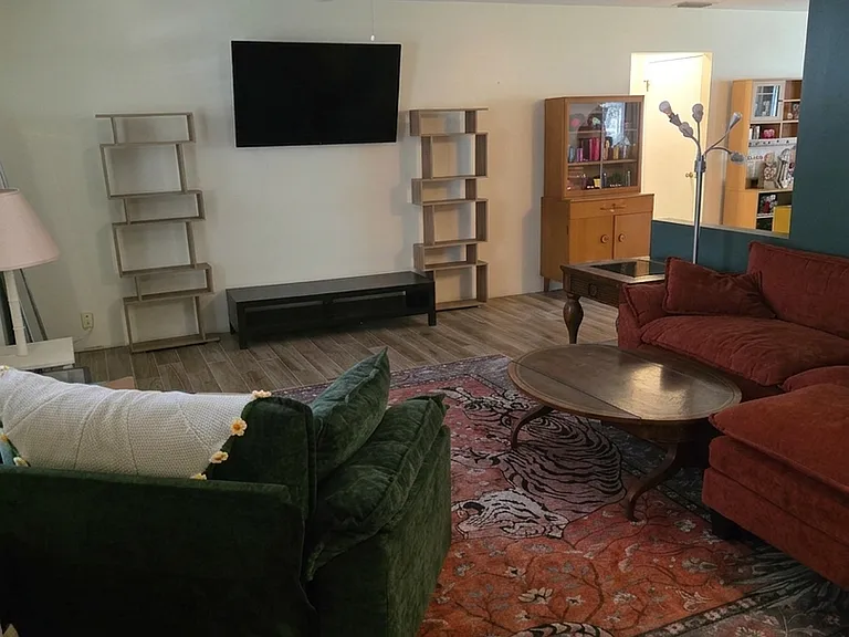 12439 Spreading Oak Dr — Photo 4