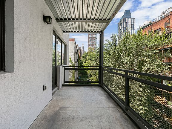 4th image of 431 E 87th St #5C