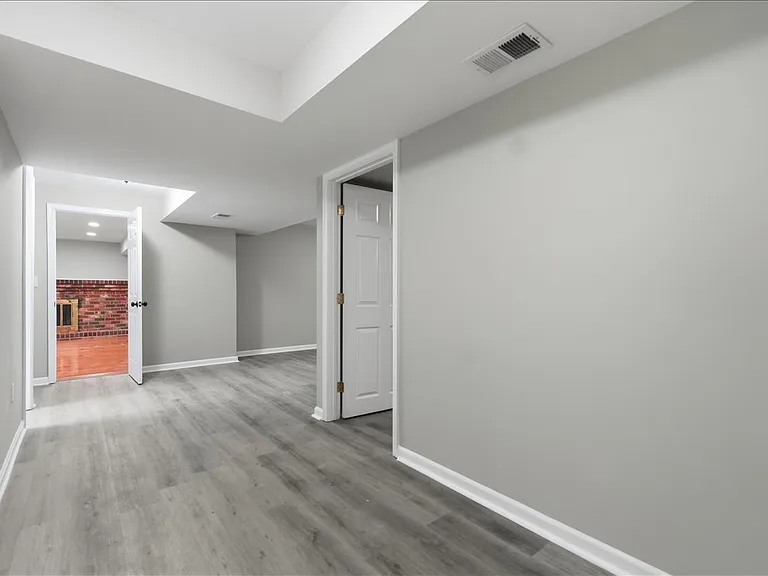 9200 Pebble Ct — Photo 19