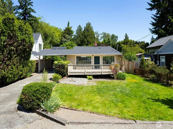 17108 47th Avenue NE, Lake Forest Park, WA 98155