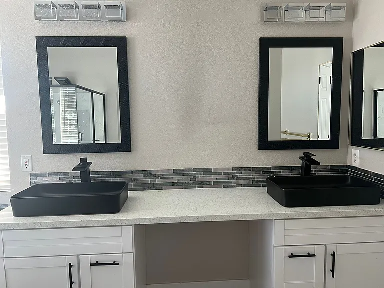 Master Bath room