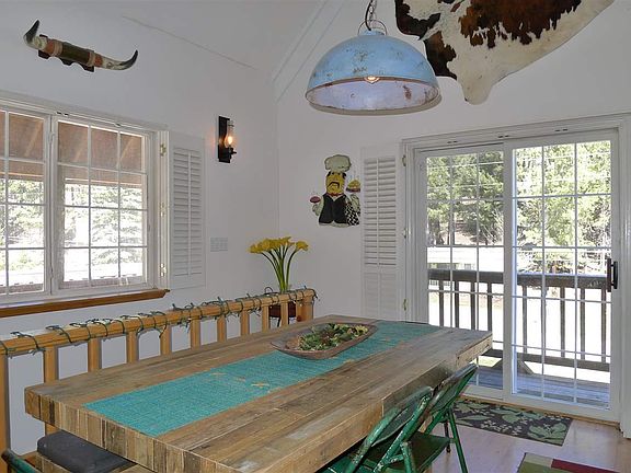 4th image of 1203 Chautauqua Canyon Blvd