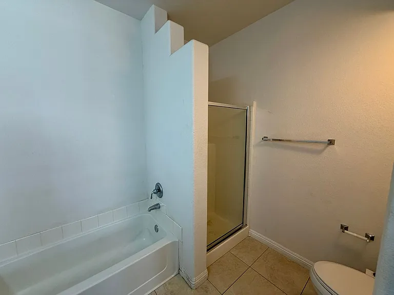 2291 W Horizon Ridge Pkwy #1101 — Photo 14