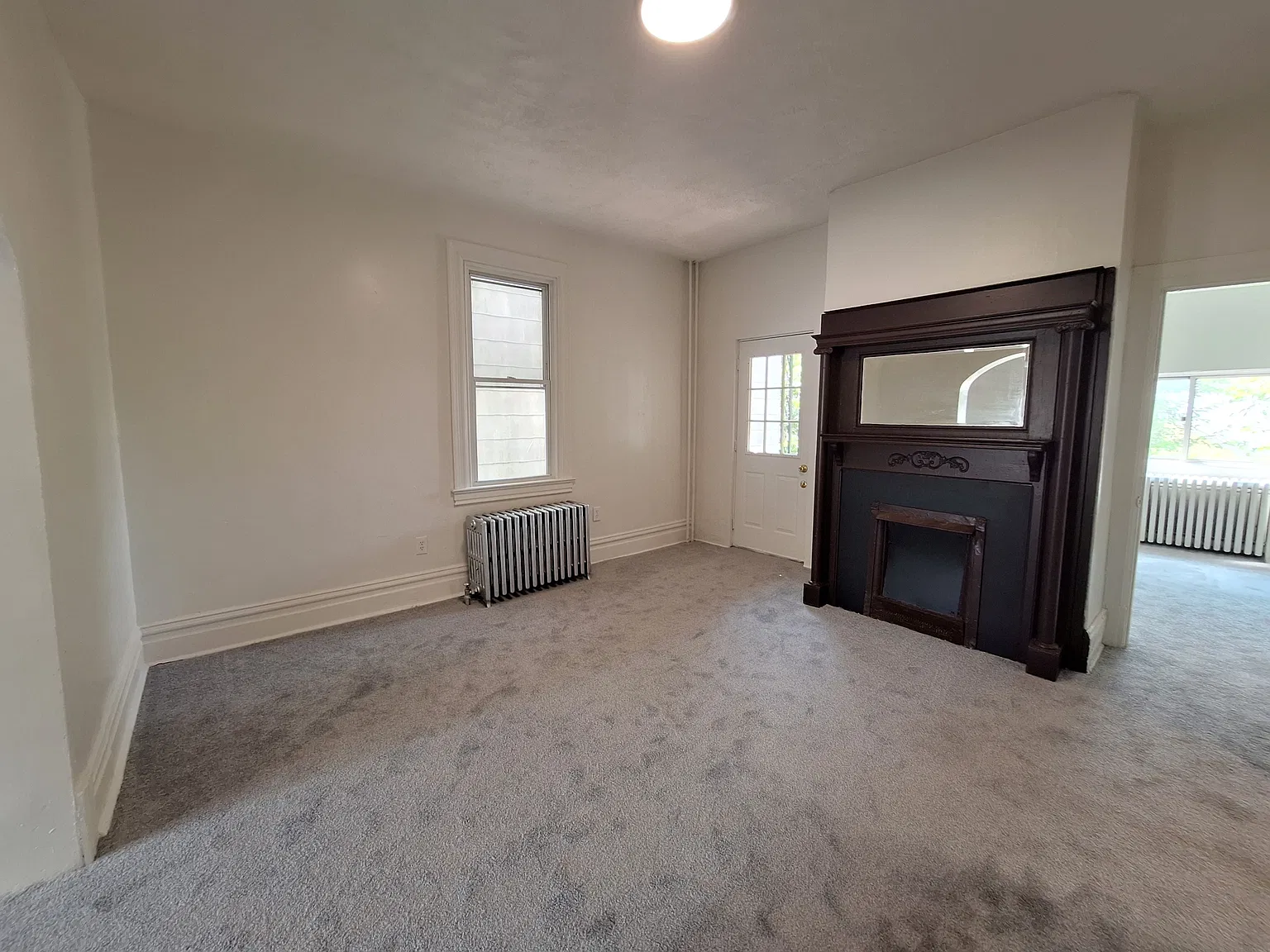 5 bed, 1700 sqft, $1,585 — Photo 4