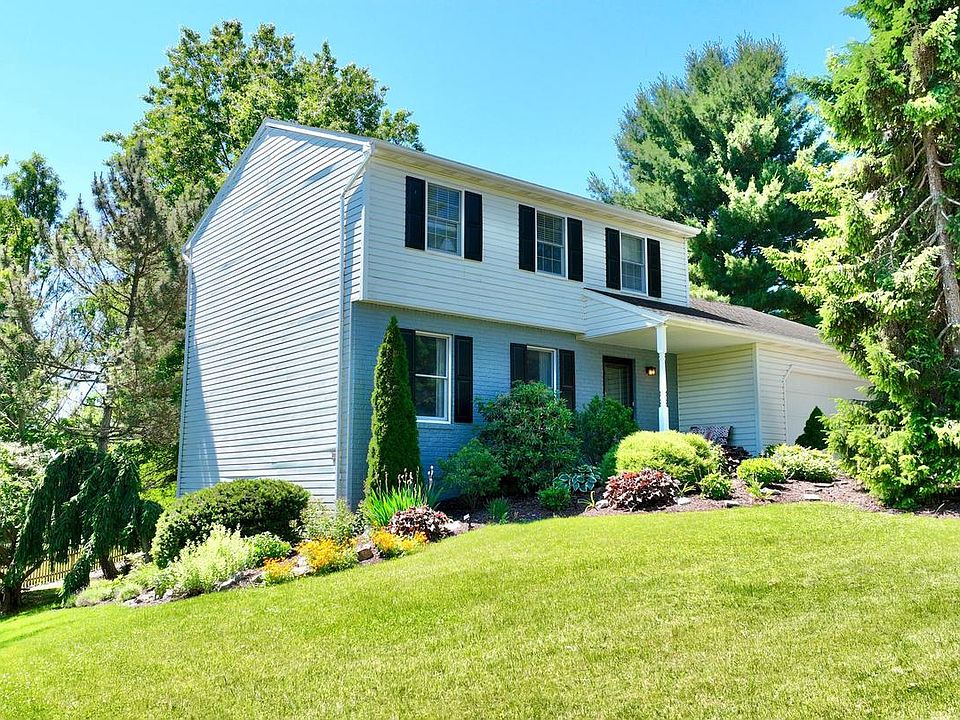 1st image of 1017 Crystal Creek Dr