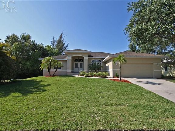 2nd image of 7881 Sandel Wood Cir W