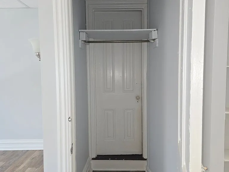962 Hamilton St — Photo 6