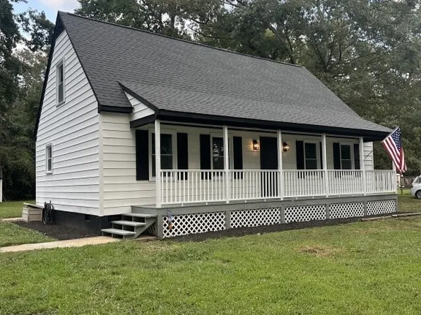19 Old Memorial Dr, Sandston, VA 23150