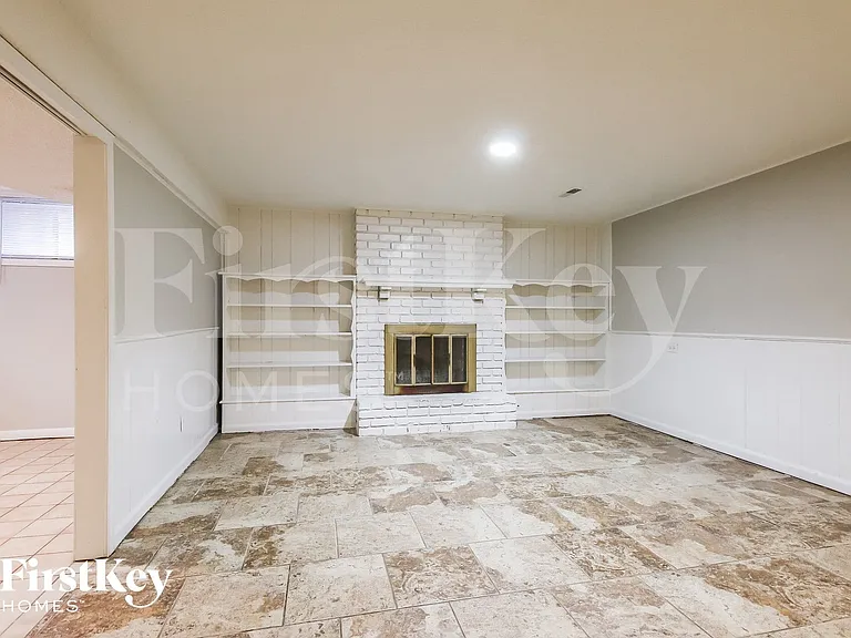 2508 NW 5th St — Photo 6