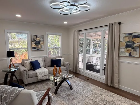 529 Laurel Street, Vallejo, CA 94591
