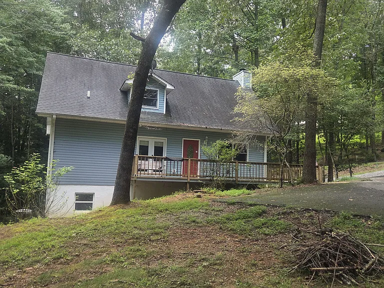 128 Chantelle Ln — Photo 3
