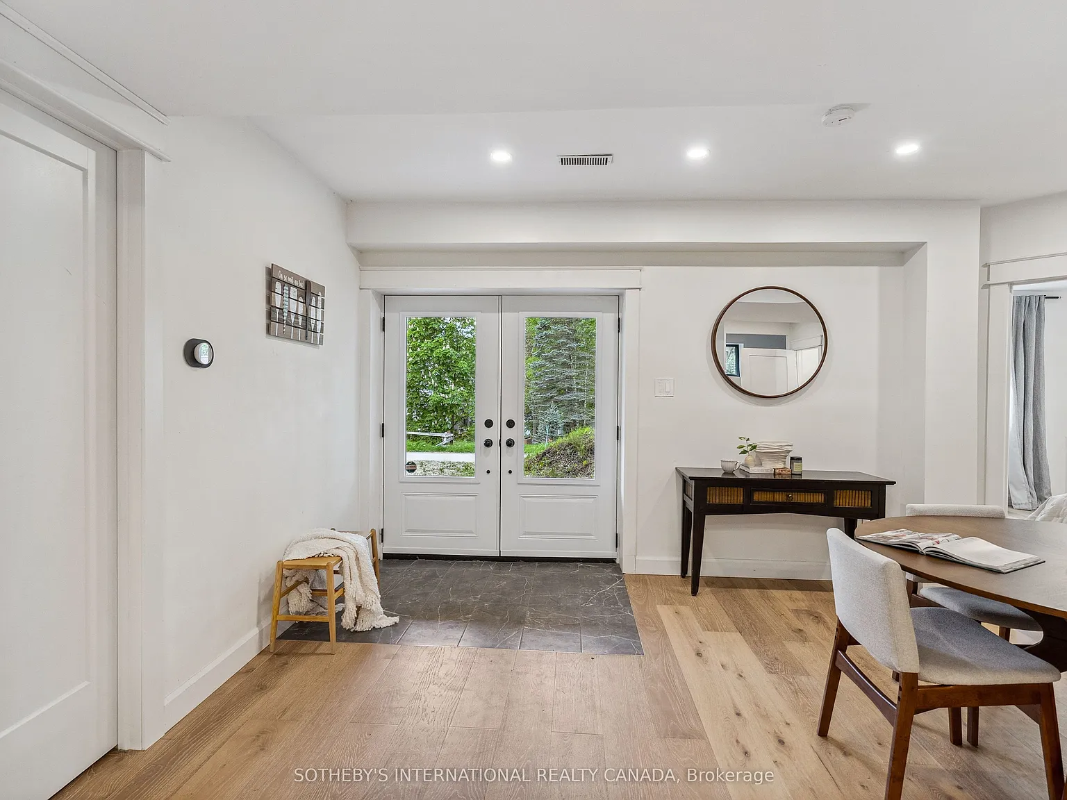 4 bed, $2,700 — Photo 3
