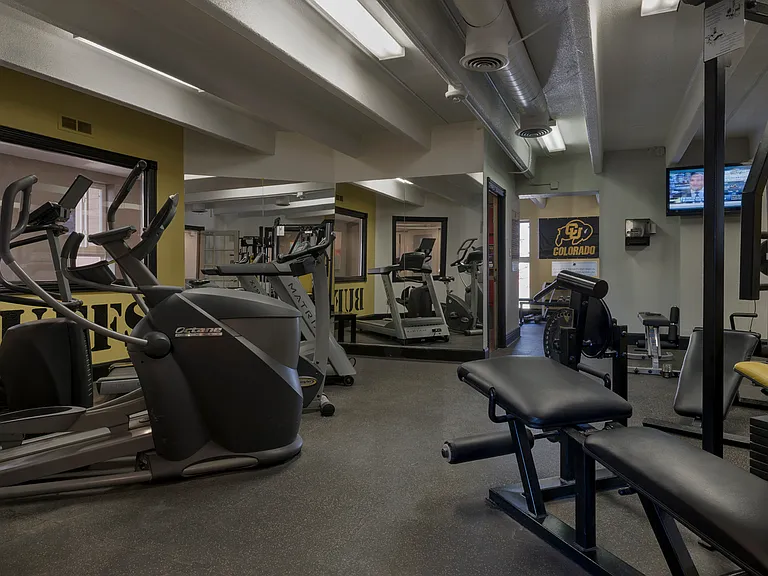 Sterling Boulder Apartments - Student Living — Photo 19
