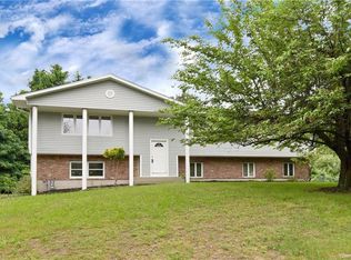 29 Ellington Way, Spring Valley, NY 10977