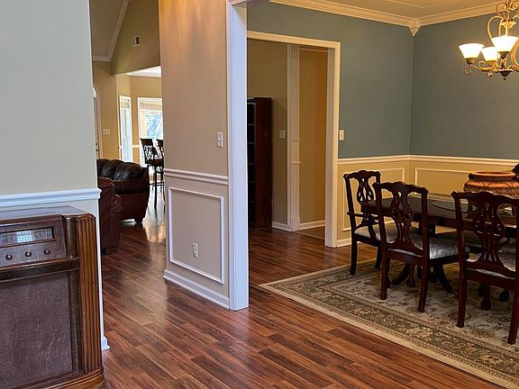 4th image of 10167 Cypress Lake Dr N