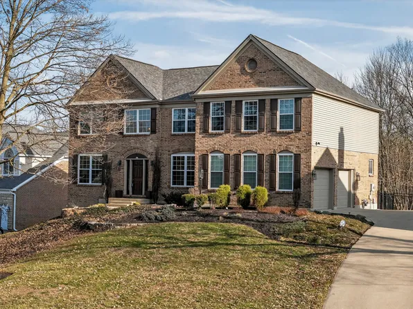 1174 Crosspointe Dr, Hebron, KY 41048