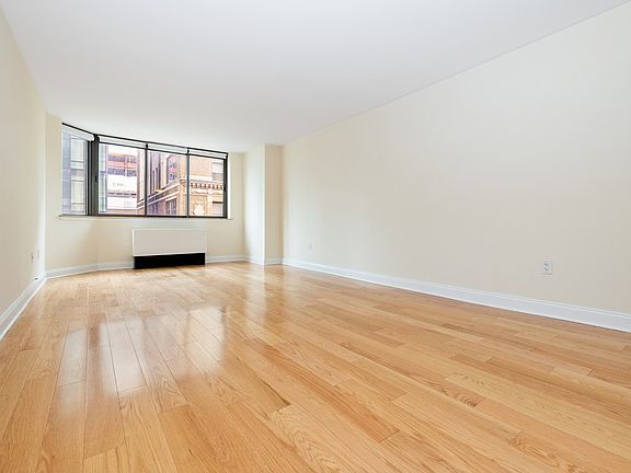 3rd image of 280 Park Ave S APT 16L