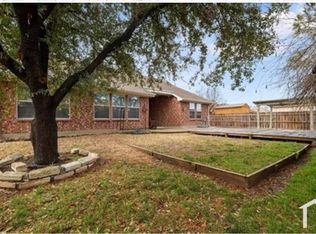 1018 Karen St, Aubrey, TX 76227