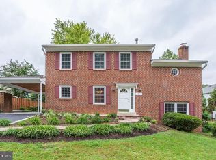 801 Shahraam Ct SE, Vienna, VA 22180