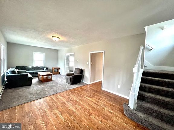 2nd image of 5022 Jackson Ave